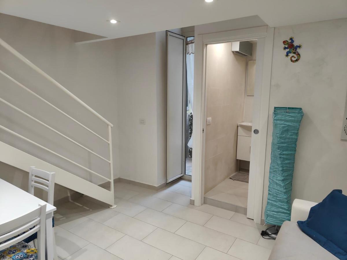 Il Geco Apartment Napoli Bagian luar foto